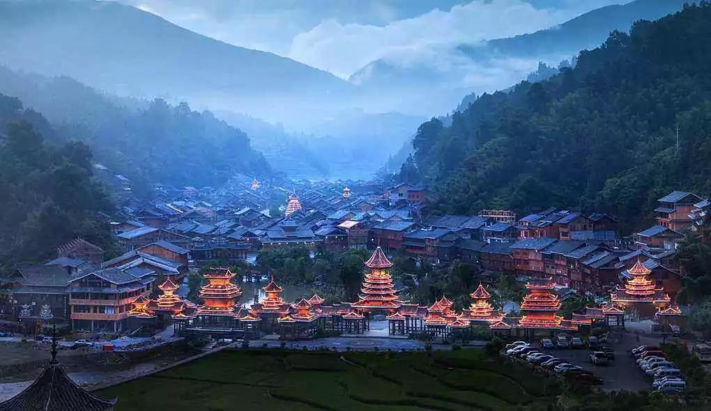 贵州多彩画卷,播音稿中的贵州风情